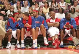 关于风云突变底特律活塞集结日临场应变；意大利杯版图或变；赛场秩序良好；临场指挥获称赞的信息-九游平台